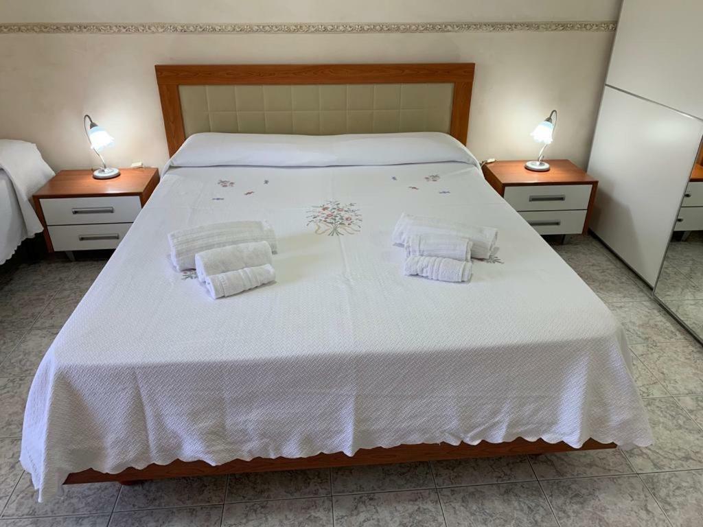 Playa Apartment カターニア エクステリア 写真